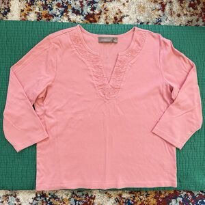Vintage Croft and Barrow Blouse Top Sz XL Pink Embroidered Paisley Accent Sequin